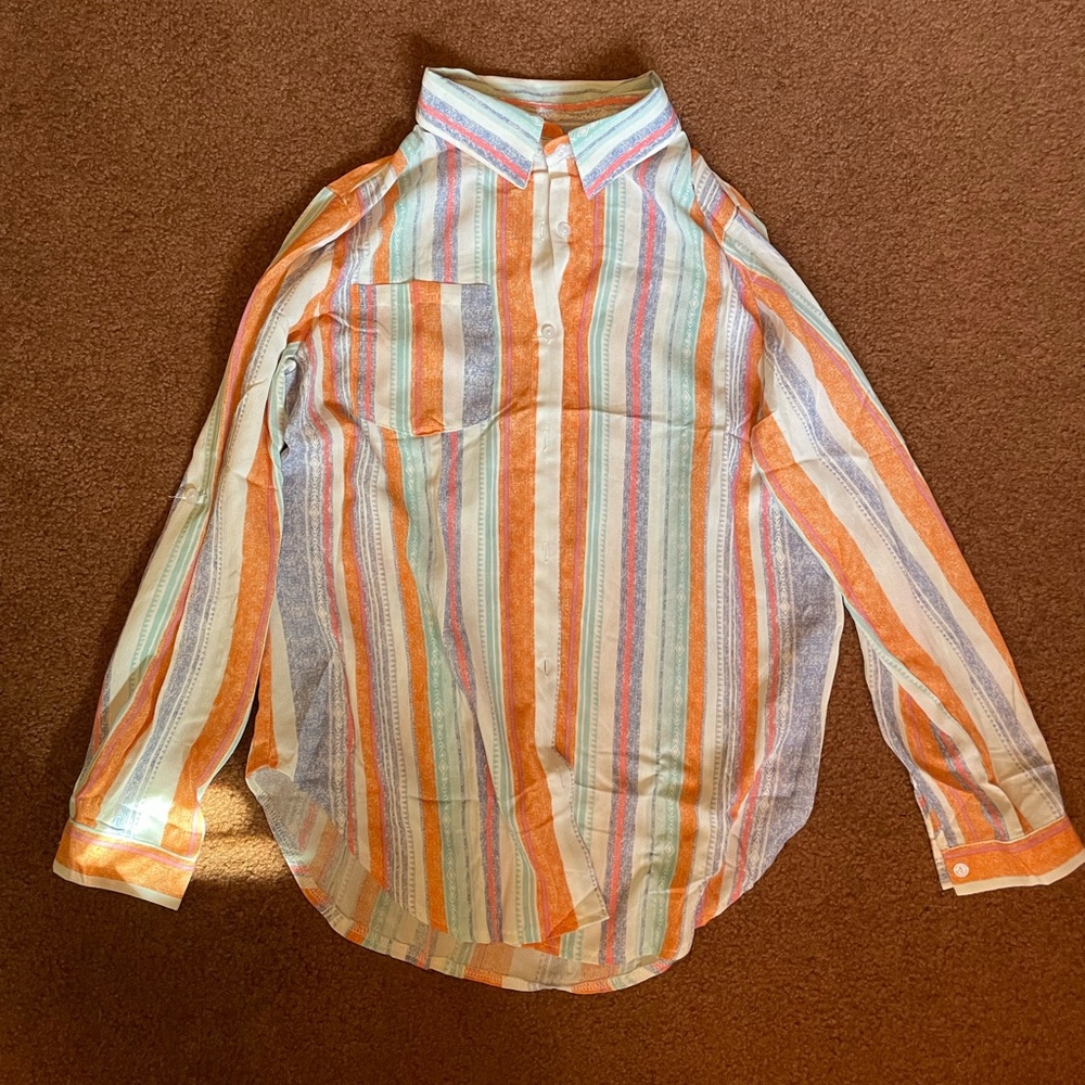 Super light, colorful button up!
